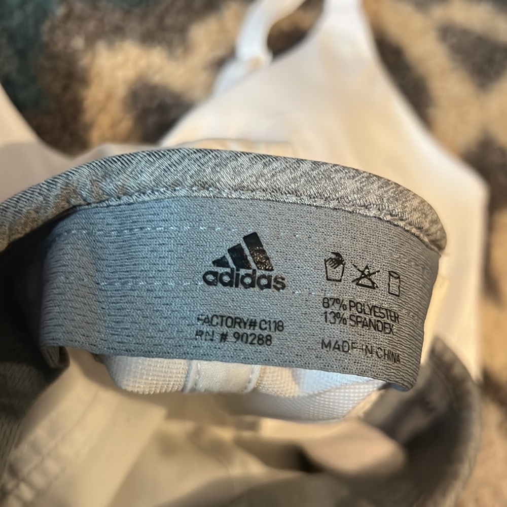 White adidas hat - Picture 2 of 4